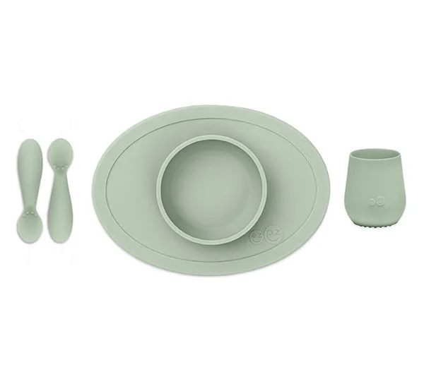 EZPZ First Foods Set – Dusty Green v:2177168 EZPZ First Foods Set – Dusty Green v:2177168