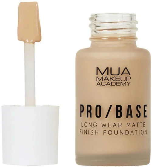 MUA Makeup Academy Pro Base Long Wear Matte Finish Foundation 142 v:8801319 MUA Makeup Academy Pro Base Long Wear Matte Finish Foundation 142 v:8801319