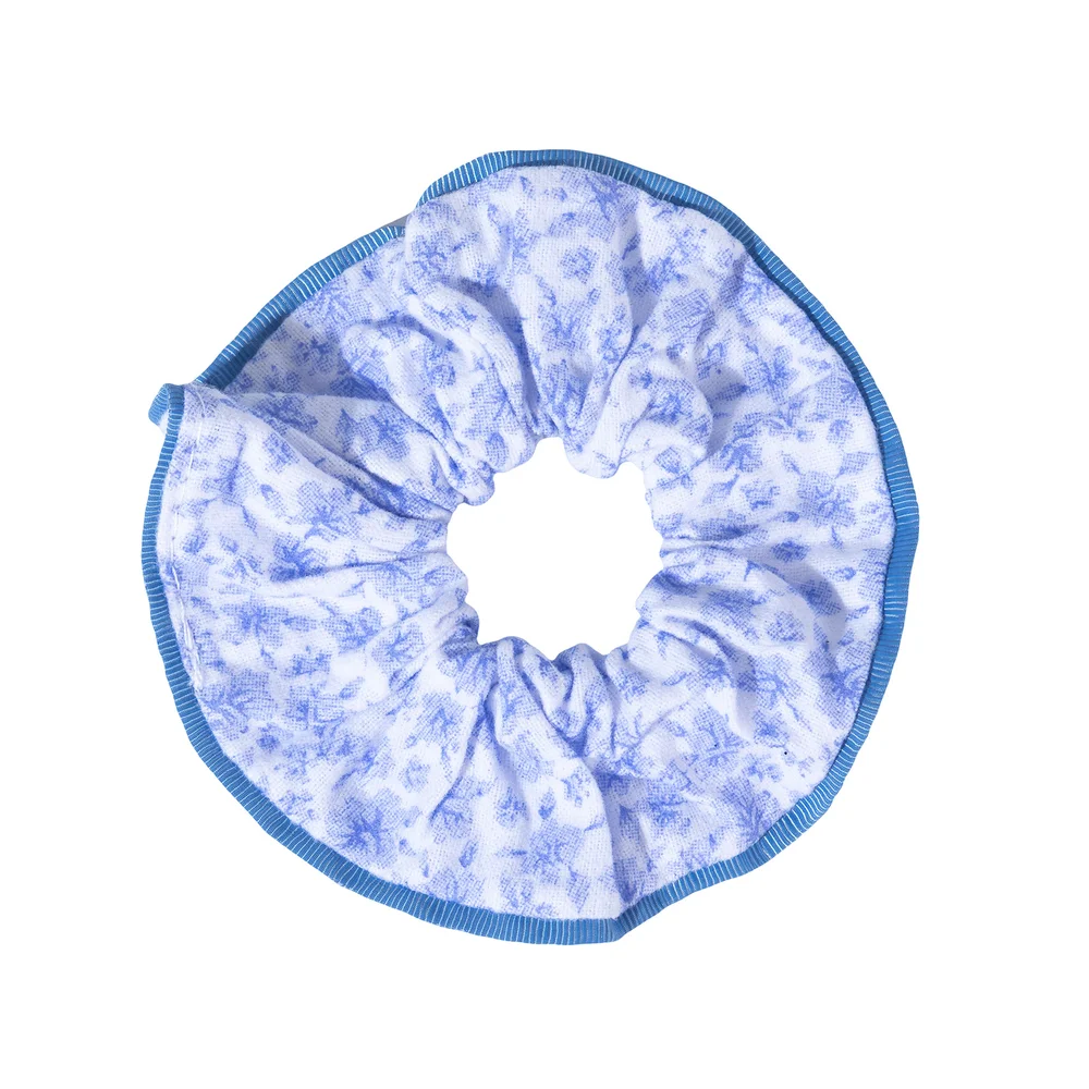 Bloom Alma Scrunchie v:4715622 Bloom Alma Scrunchie v:4715622