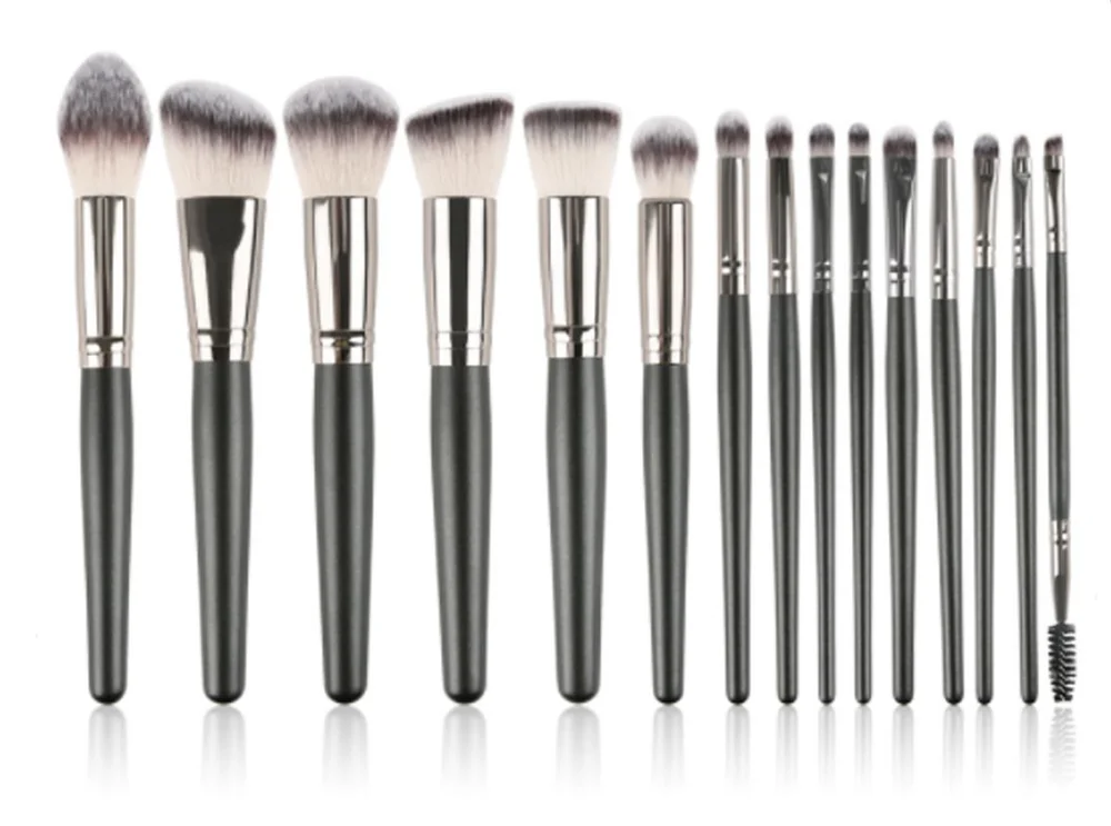 Happy Makeup Pensler Sort/Crome – 15 stk. v:4332282