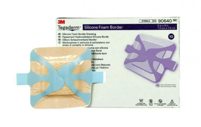 3M Tegaderm silikon sårbandasje 7,5×7,5 cm 10 stk v:3715029 3M Tegaderm silikon sårbandasje 7,5×7,5 cm 10 stk v:3715029