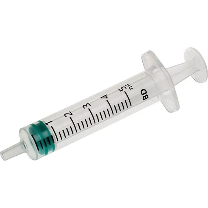 Emerald Sprøyte Sentrert 5ml luer 100stk v:2632930 Emerald Sprøyte Sentrert 5ml luer 100stk v:2632930